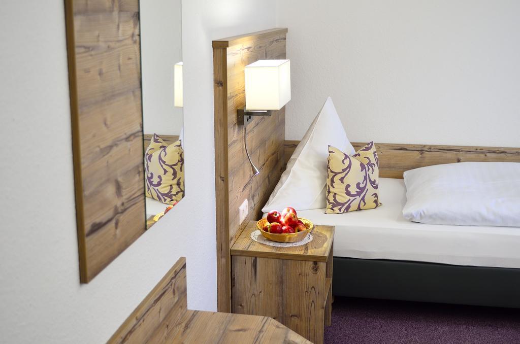 Landhotel Schellenberg Uberlingen Extérieur photo
