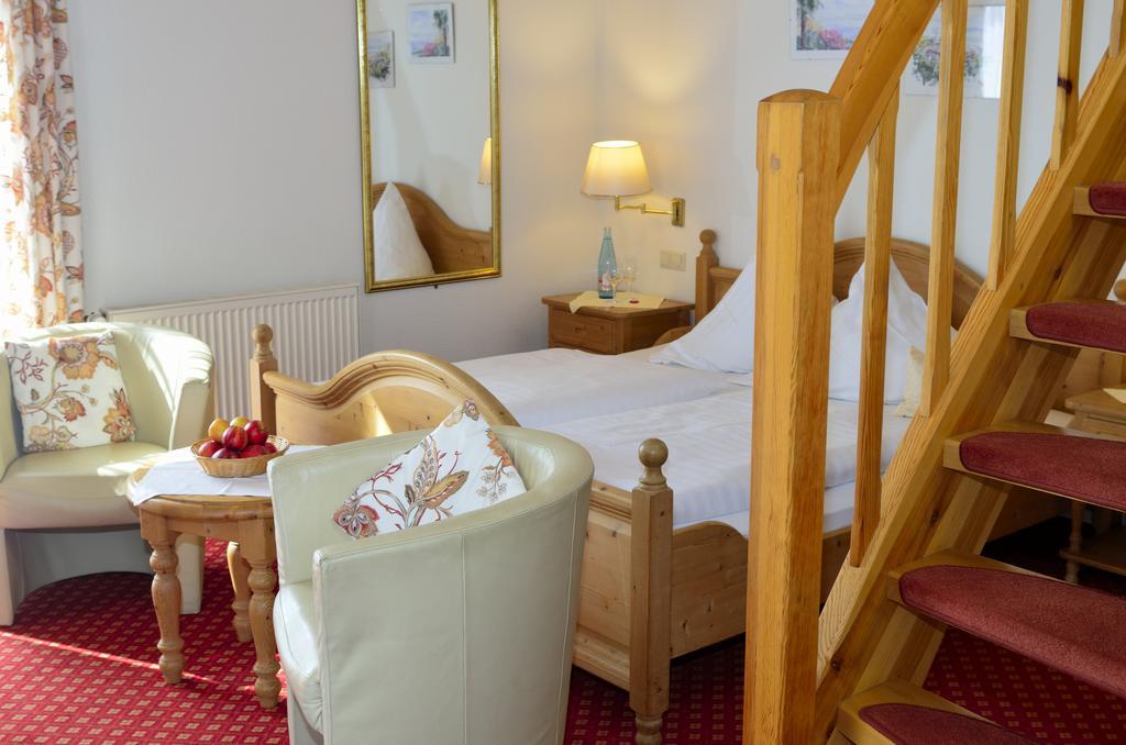 Landhotel Schellenberg Uberlingen Extérieur photo